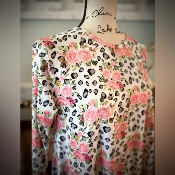 New Sharkbite tunic - Picture 1 of 3